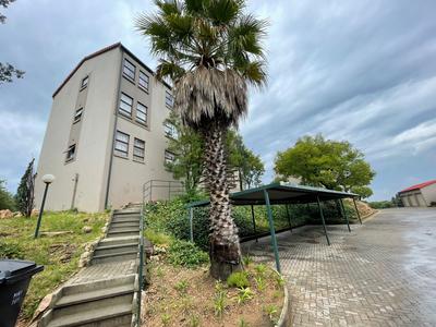 Apartment / Flat For Sale in Wilropark, Roodepoort