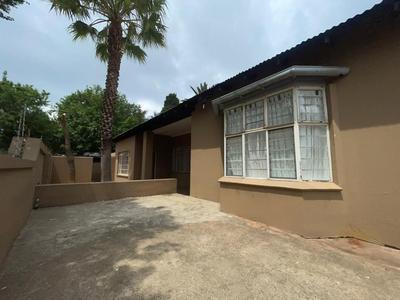 House For Sale in Melville, Johannesburg