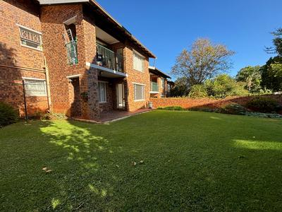 Apartment / Flat For Sale in Northcliff, Johannesburg