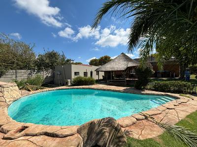 House For Sale in Florida, Roodepoort