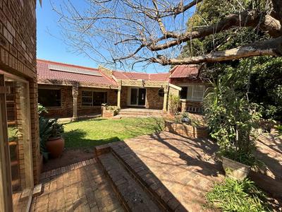 House For Sale in Florida Hills, Roodepoort
